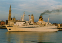 Carina in Antwerpen - ©Florent Van Otterdyk