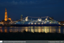 Explorer in Antwerpen - ©Sebastiaan Peeters