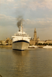 Royal Viking Sky in Antwerpen - ©Johan Thibaut