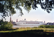 Crown Princess in Antwerpen - ©John Moussiaux