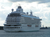 Crystal Serenity in Antwerpen - ©John Moussiaux