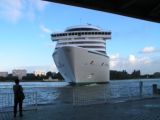 Crystal Serenity in Antwerpen - ©John Moussiaux