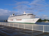 Crystal Serenity in Antwerpen - ©John Moussiaux