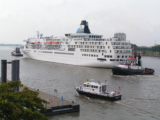 Delphin Voyager in Antwerpen - ©John Moussiaux