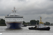 Explorer in Antwerpen - ©Sebastiaan Peeters