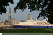 Explorer in Antwerpen - ©Sebastiaan Peeters