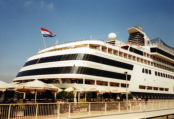 Maasdam in Antwerpen - ©John Moussiaux