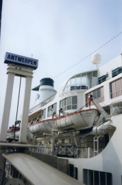 Pacific Princess in Antwerpen - ©John Moussiaux