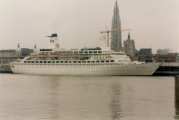 Pacific Princess in Antwerpen - ©Florent Van Otterdyk