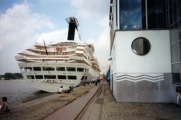 Royal Princess in Antwerpen - ©John Moussiaux