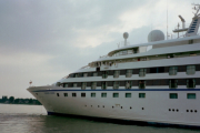 Seabourn Legend in Antwerpen - ©John Moussiaux