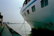 Seabourn Legend in Antwerpen - ©John Moussiaux