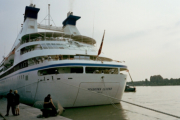 Seabourn Legend in Antwerpen - ©John Moussiaux