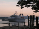 Seabourn Pride in Antwerpen - ©John Moussiaux