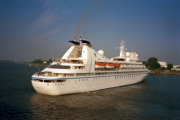 Seabourn Pride in Antwerpen - ©John Moussiaux