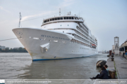 Seven Seas Navigator in Antwerpen - ©Sebastiaan Peeters