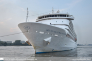 Seven Seas Navigator in Antwerpen - ©Sebastiaan Peeters