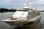 Silver Whisper in Antwerpen - ©John Moussiaux