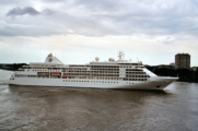 Silver Whisper in Antwerpen - ©John Moussiaux