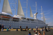 Wind Surf in Antwerpen - ©John Moussiaux