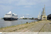 Azamara Onward in Antwerpen - ©Marc Peeters