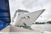 Seven Seas Mariner in Antwerpen - ©Sebastiaan Peeters