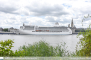 Seven Seas Mariner in Antwerpen - ©Sebastiaan Peeters